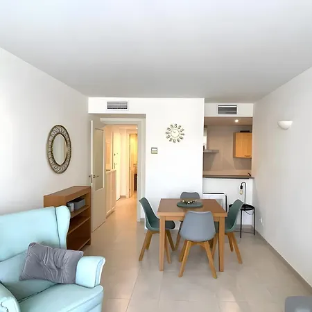 Apartment Mar 2